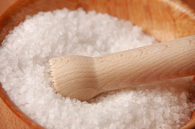 Le sel pour dégivrer son congélateur
