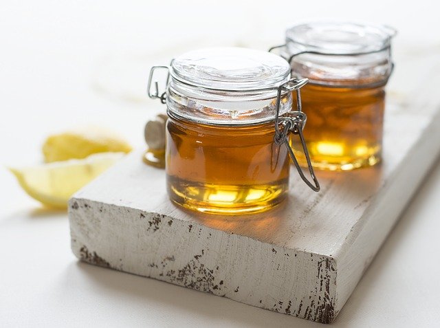 pots de miel remède contre l'eczema